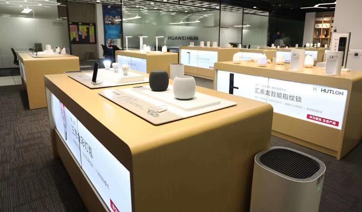 A 站股东变更，快手100%控股；京东10 亿美元股票回购计划助股价大涨；支付宝否认交易5万或受可疑监控|雷锋早报