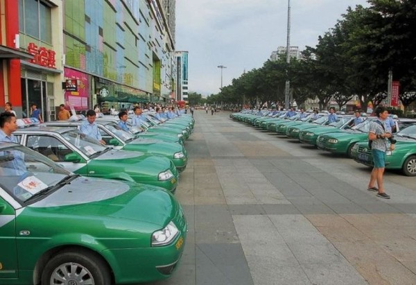 够快！深圳落地运营纯电动出租车电动化率达94.21％