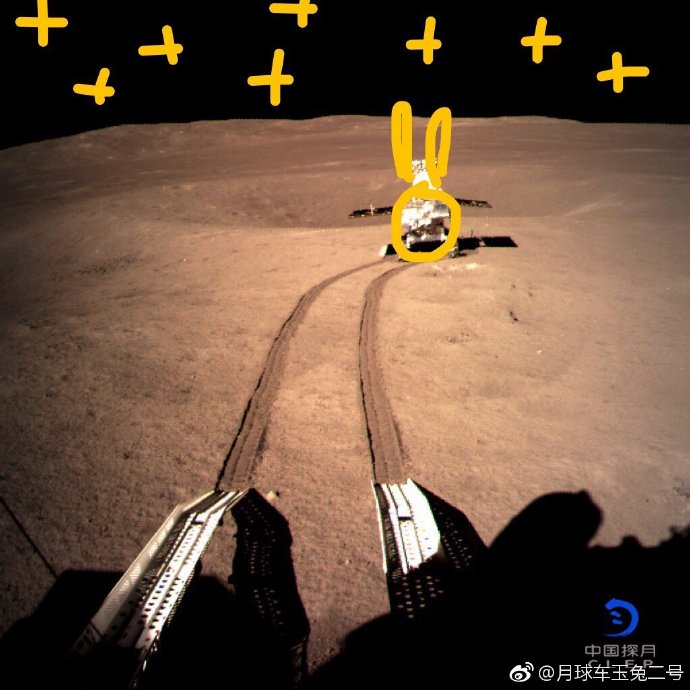 卖萌犯规！玉兔二号化身搞笑灵魂画家