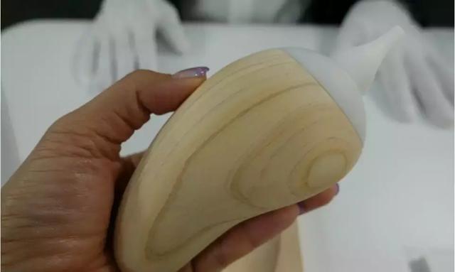 新诞生的那些强行“智能”实则智障的科技产品