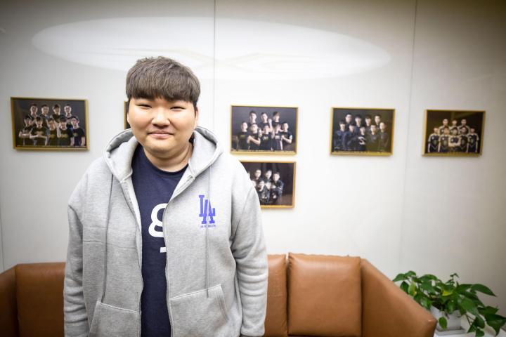 LPL新赛季探营:Snake战队的新人面孔