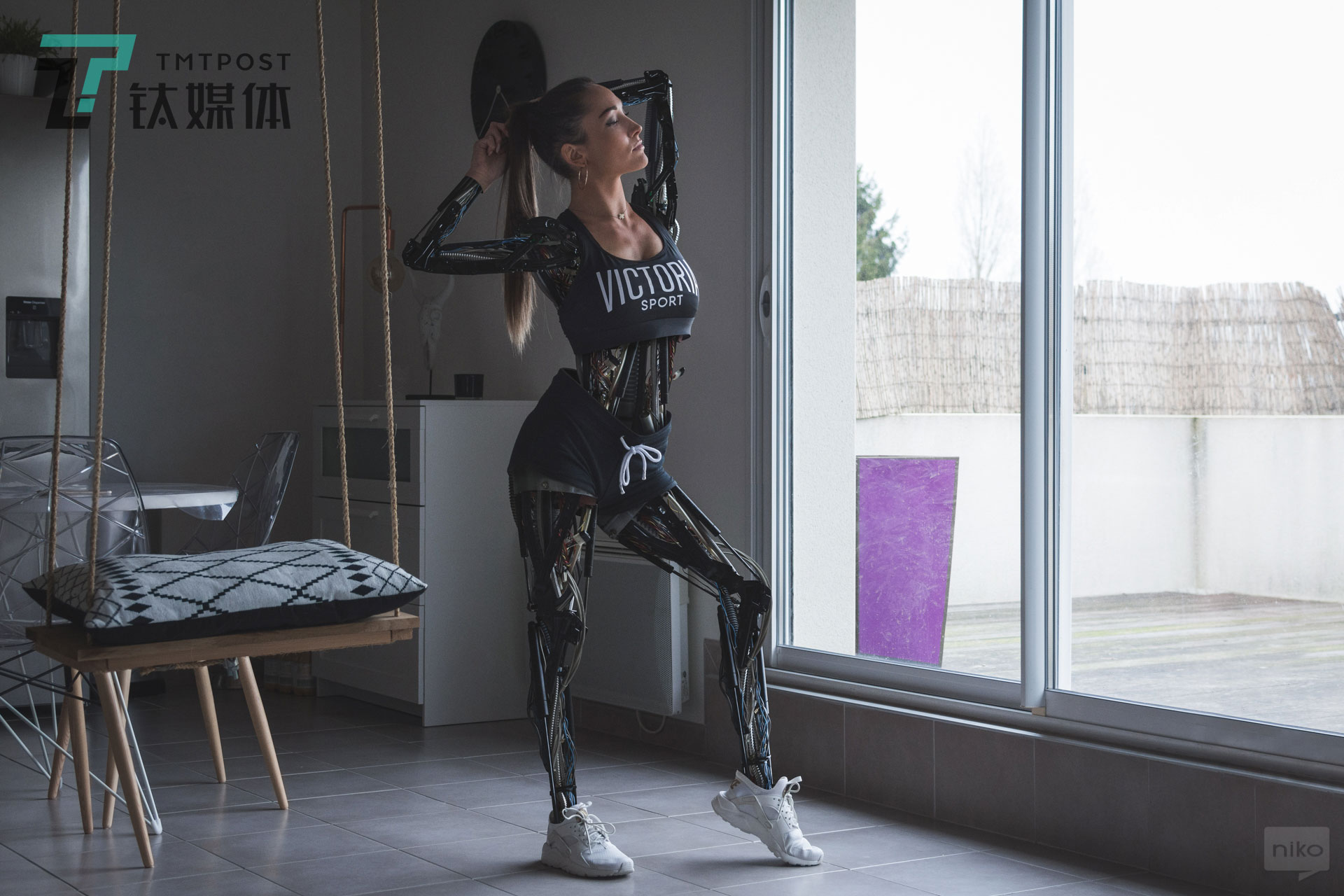 他把“隔壁老王”们变成了机器人 | 钛媒体影像·访谈录