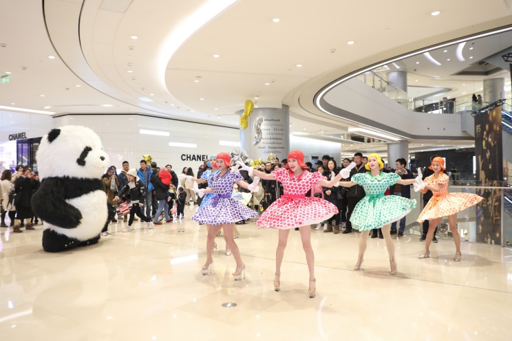 The Fabulous Five丨成都IFS迎来五周年非凡时刻