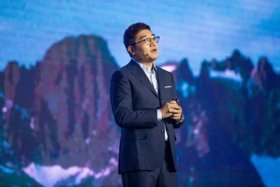 任正非、张近东、徐雷、陈明永这周都说的1个字