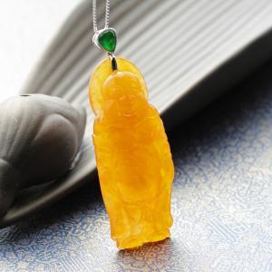 黄色翡翠中的精品，鸡油黄翡翠独具魅力，风华不可挡