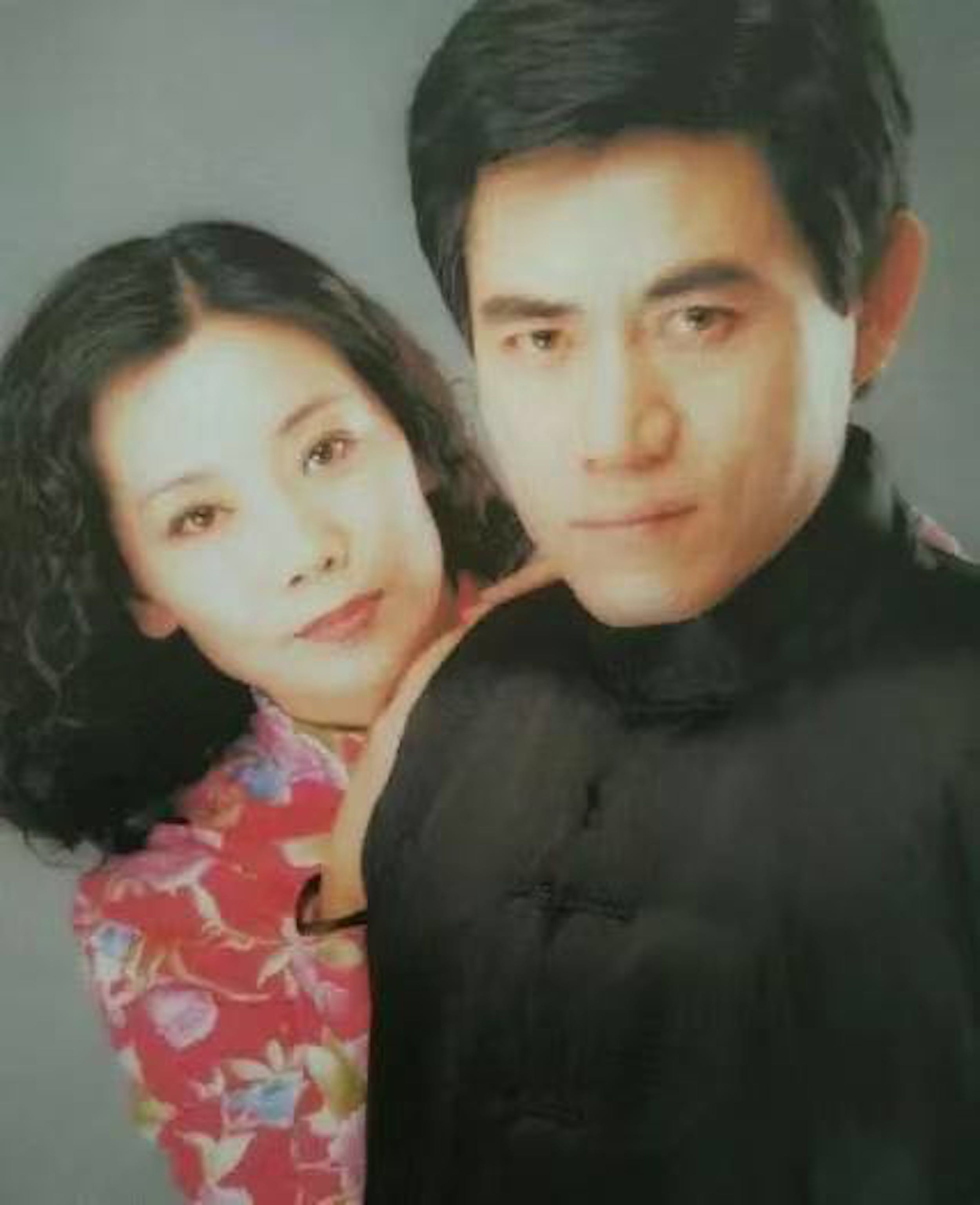 与初恋恩爱41年的老戏骨陈宝国，如今最大心病就是不火的演员儿子 | 人物集