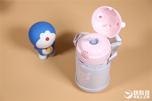 憨态可掬:米兔儿童保温杯图赏