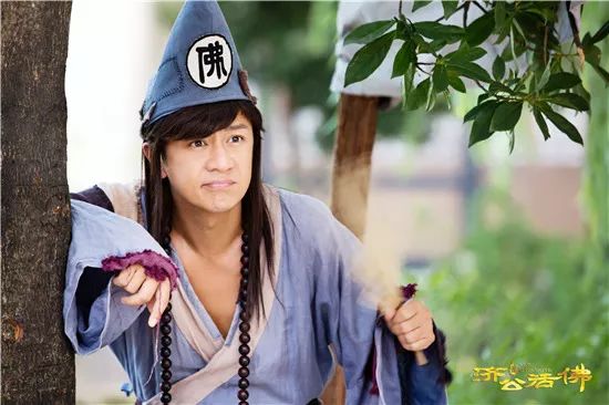 97《天龙八部》:给肿了的演员穿上20年前戏服太残忍