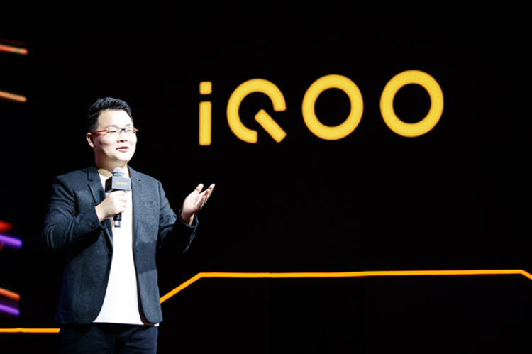 iQOO 给 vivo 补上了什么？