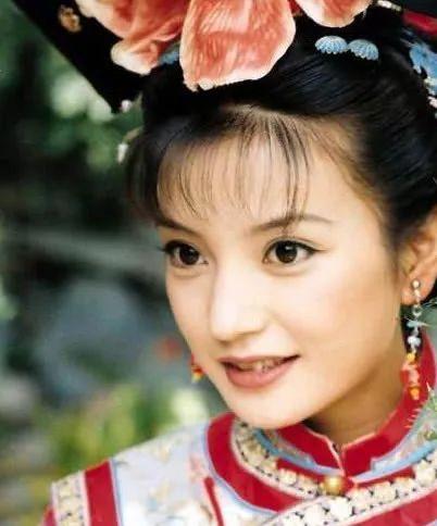 孕期傍上大花，被资源最强经纪人抛弃的赵丽颖已经暗戳戳为复出做好准备