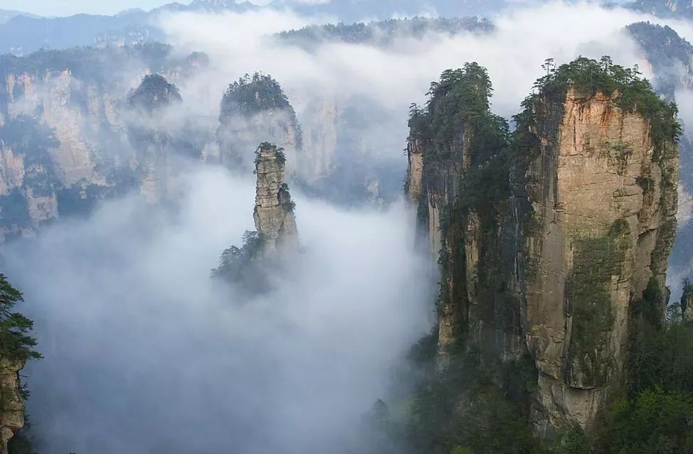 张家界旅游景点攻略：张家界最值得游览的十大景点