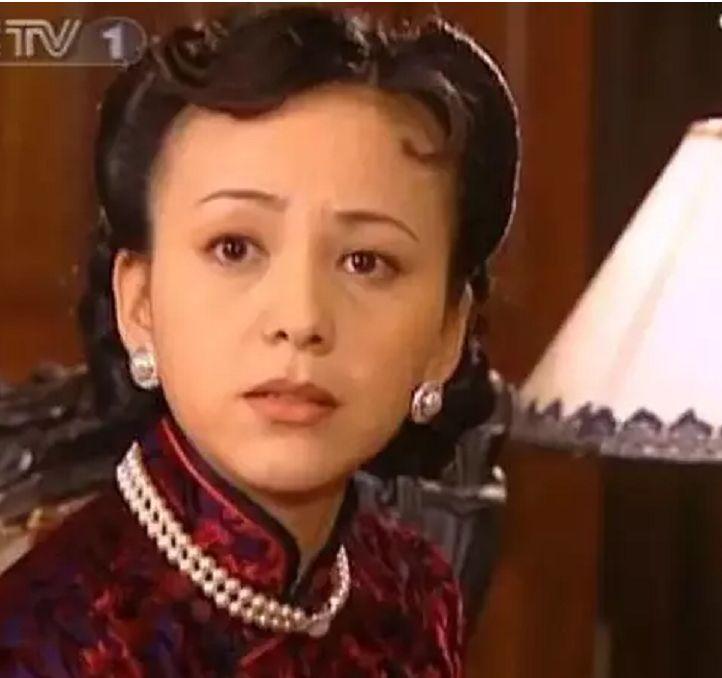 陈乔恩的苹果肌发生了什么！一夜老了30岁…