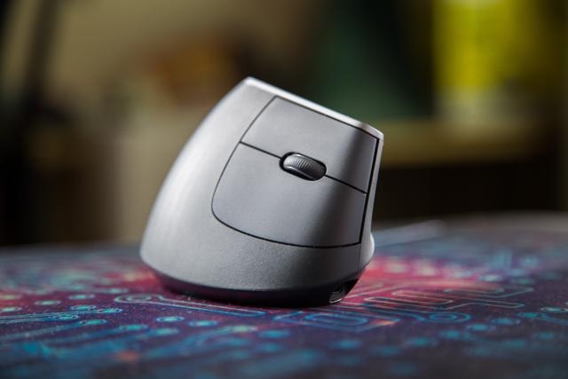 最佳办公鼠标?罗技 Logitech MX Vertical 垂直鼠标测评体验