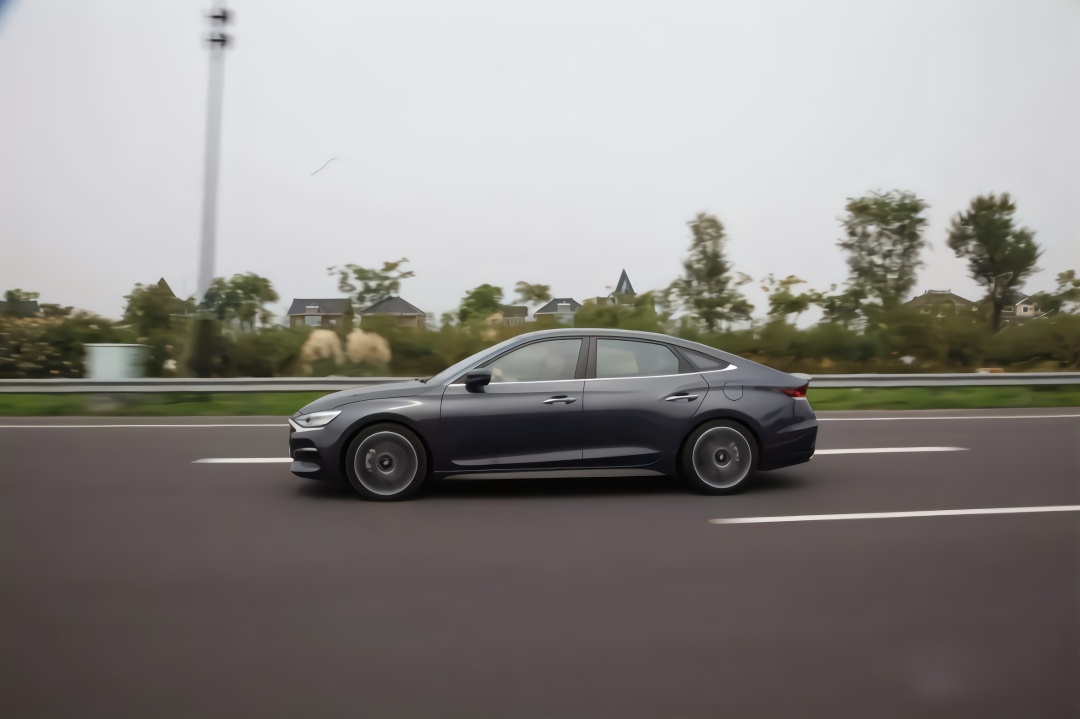 现代进军国内纯电市场，菲斯塔电动版谍照曝光​