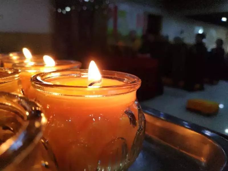 用什么方式祭奠亡灵?