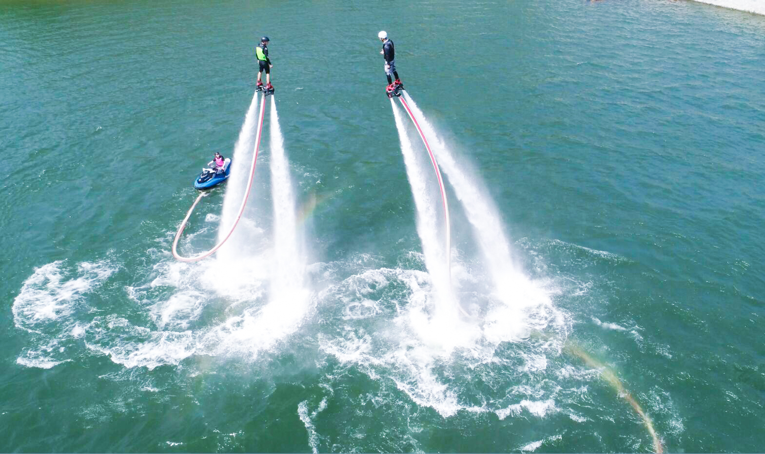 桃花寨水上空中飞人震撼来袭