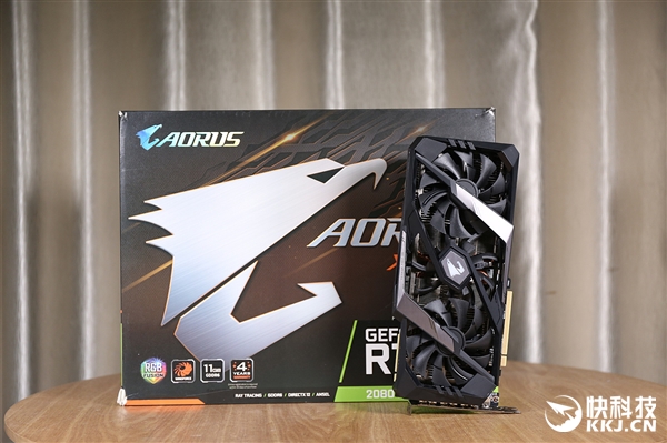 技嘉Aorus RTX 2080 Ti Xtreme 11G显卡拆解图赏