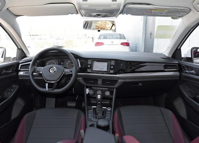 大众朗逸和宝来都卖11万，选谁性价比更高？