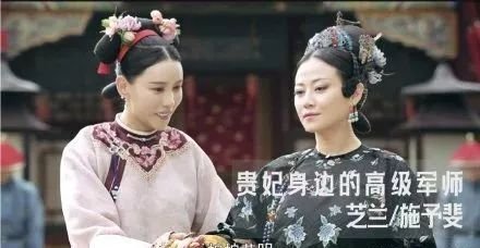 被赶下红毯还不够丢脸？得用超宽的双眼皮和假鼻子博眼球？