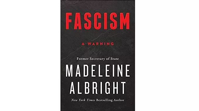 《法西斯主义：一个警告》Fascism: A Warning（2018）