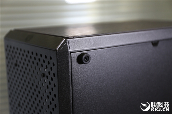 酷冷机箱Q500L图赏：超高利用率的迷你ATX