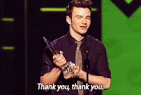 作为剧中最受观众喜爱的角色之一,chris colfer本人的人气也一直不错