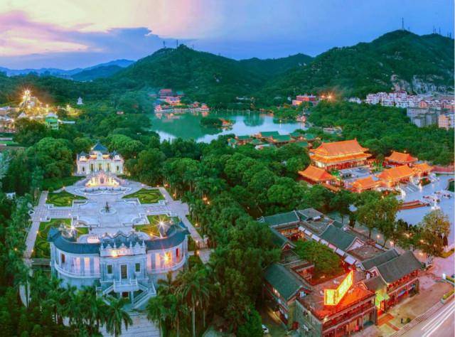 中国最“任性”老人 投资300亿1比1复制圆明园 今打造为5A景区