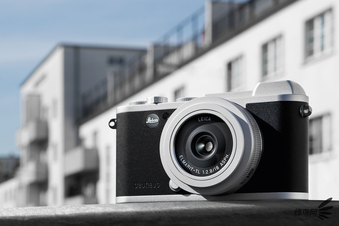 全球限量150套 徕卡发布CL包豪斯100周年纪念款 全球限量150套 徕卡发布CL包豪斯100周年纪念款