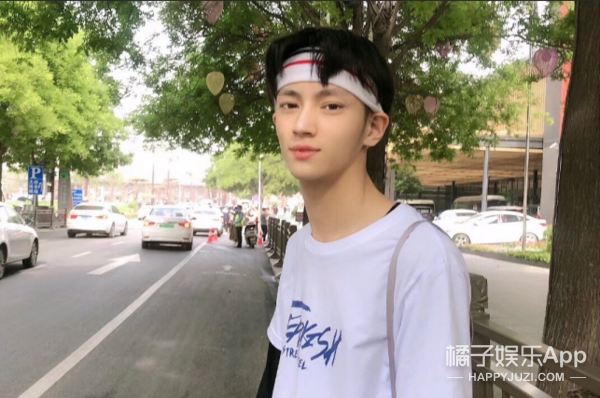 这些民间帅哥要是参加选秀，各个都能出道吧？