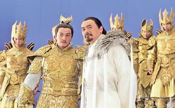 孙悟空当了斗制服佛,是否能够完虐二郎神杨戬?