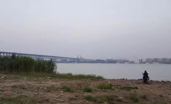 1个男人和351条人命：你想死？没那么简单！