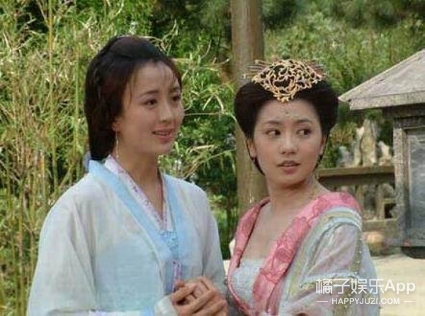还记得《十八岁的天空》里美术老师魏琳吗？她现在好年轻啊
