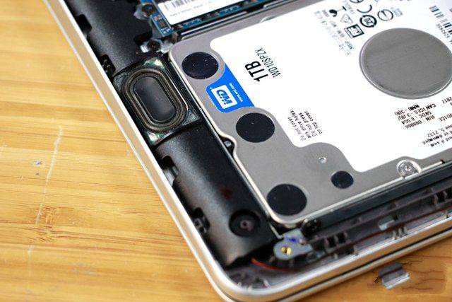 华为MateBook D怎么拆机?华为MateBook D拆机图文步骤详解