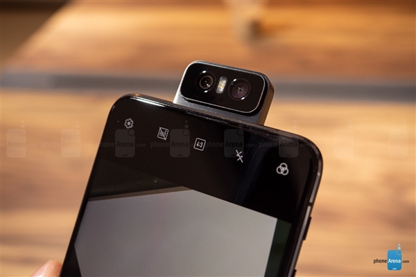 华硕ZenFone 6上市：骁龙855+旋转镜头