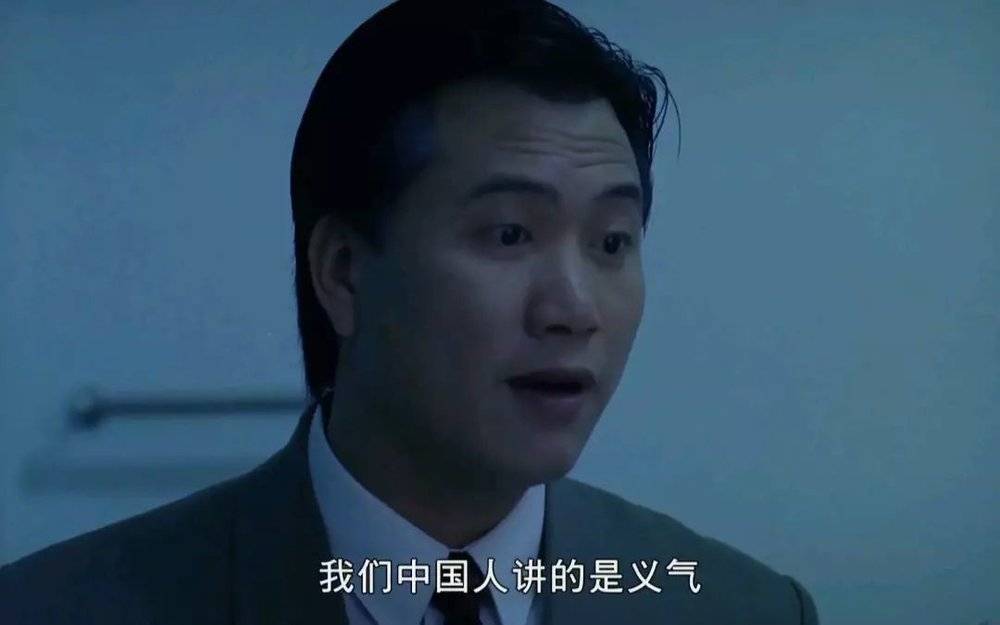 巴菲特：孩子才吃午餐，成年人就是来拍照的