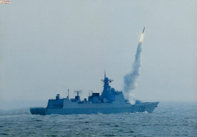 从辽宁舰编队再出西太看防空作战才能打开