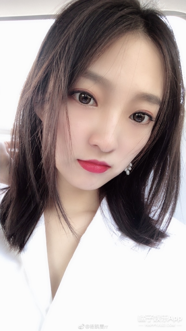 这位校草上什么相亲节目啊，参加选秀一定能出道吧！