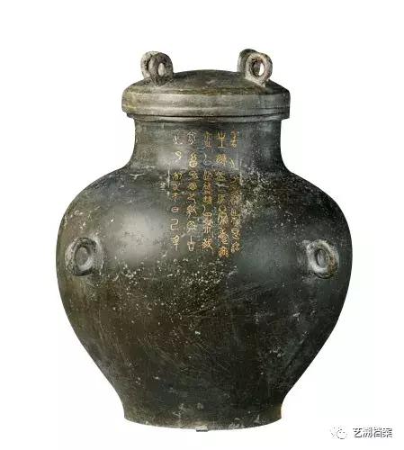 金益荣:缶,瓦器所以盛酒浆,秦人鼓之以节歌