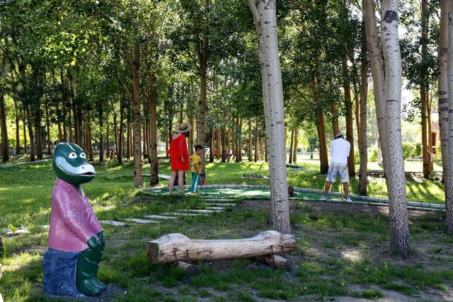 哈尔滨伏尔加庄园夏日风情,异国情调中的清凉假期