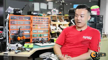 三流飞手，二流自媒体人，一流奶爸丨圈外