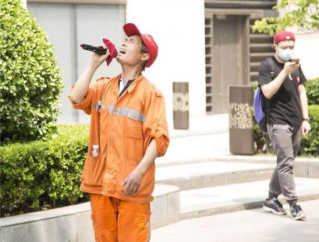 李晨、范冰冰都分手啦!你还不知道怎么打开喉咙唱歌吗?