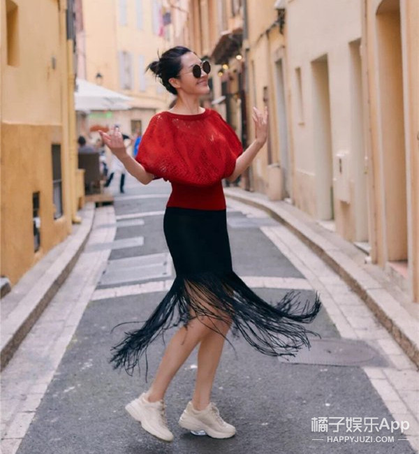 原来这些女明星只是看着体重不过百,真实数字还挺惊人...