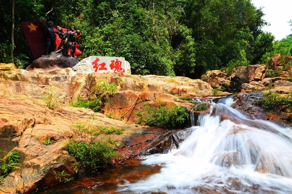 【琼北·定安】如火七月,来定安这个红色旅游地,忆往昔峥嵘岁月