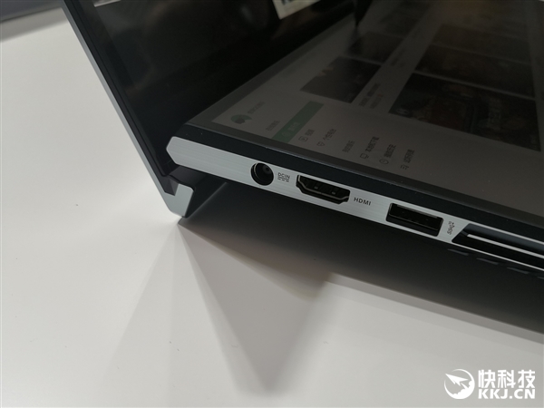 华硕发布灵耀X2 Pro：双4K屏、最高八核i9-9980HK