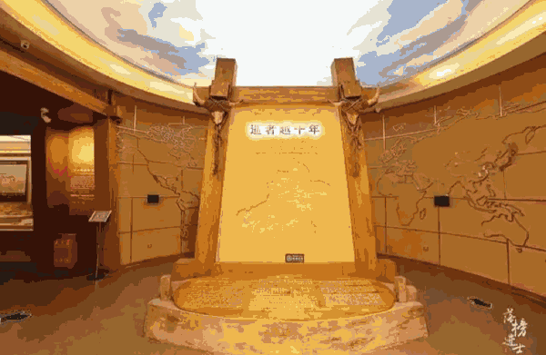 小河公主3800年前的迷人微笑,给世人留下了永恒的不解之谜。