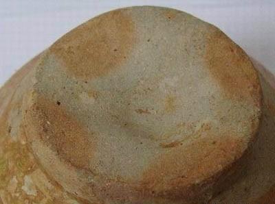 瓷器看底足、找规律