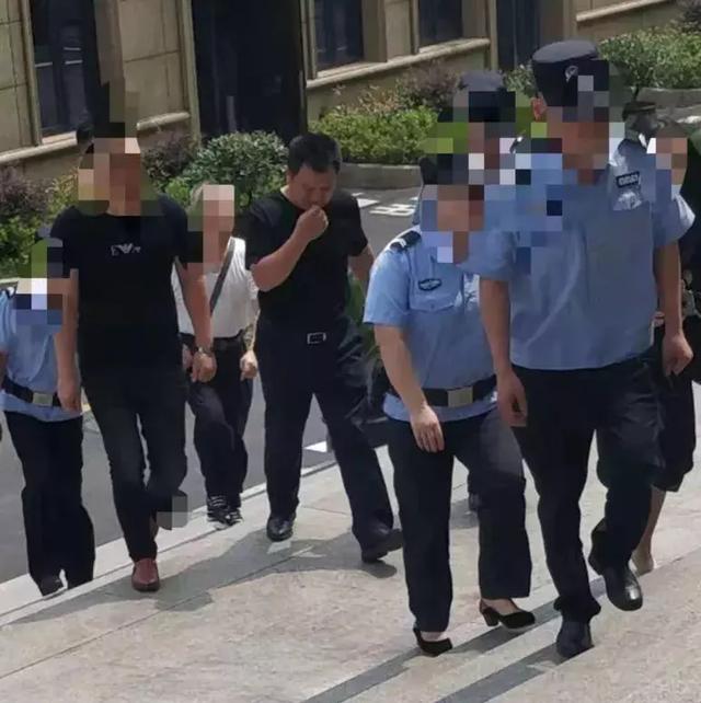 杭州生鲜爆雷：涉金额3亿，拖欠上千人工资，高管假离婚转移股份