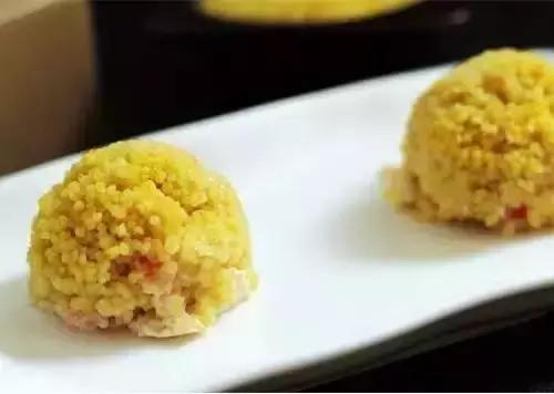 夏天吃小米,养胃又安眠!小米粥的7种新吃法,营养翻倍好吸收