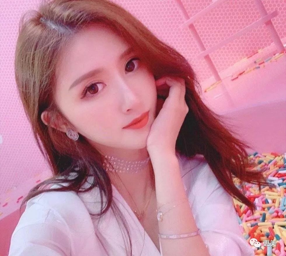清华毕业去过70个国家的白富美无奈退网?被曝做小三从头到脚全是假的