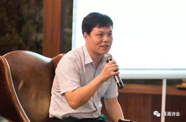 湖南80后诗人刘定光将慢生活浓缩成一首诗